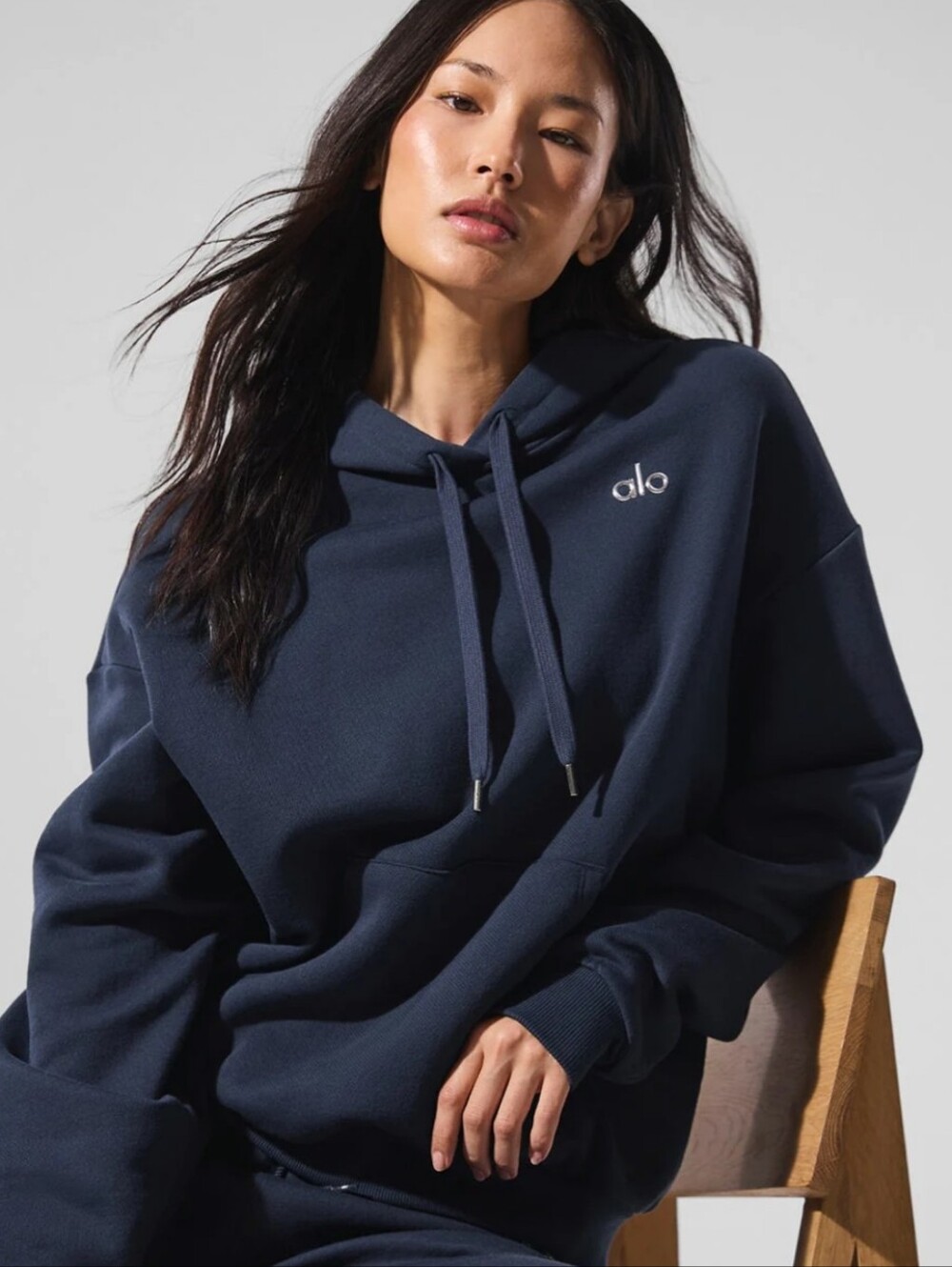 Alo Accolade Hoodie Navy Women's Medium Activewear Cozy